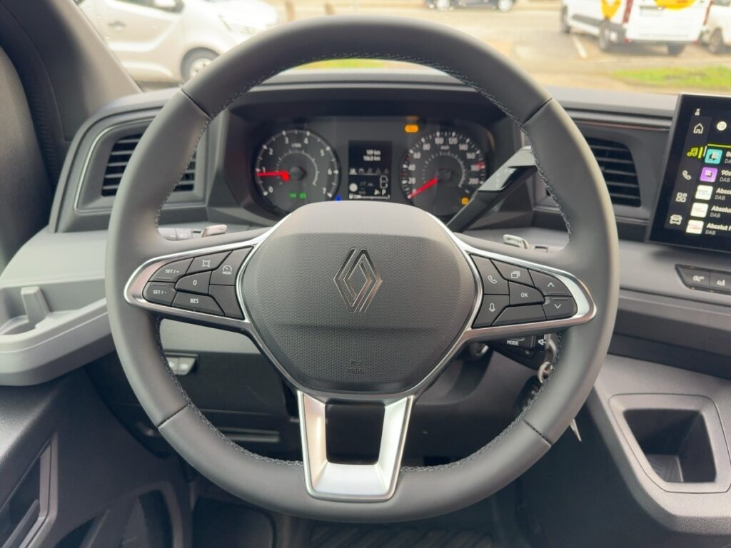 Renault Master VANtastic2 L3H2 3,5t dCi 170 Automatik – Bild 10