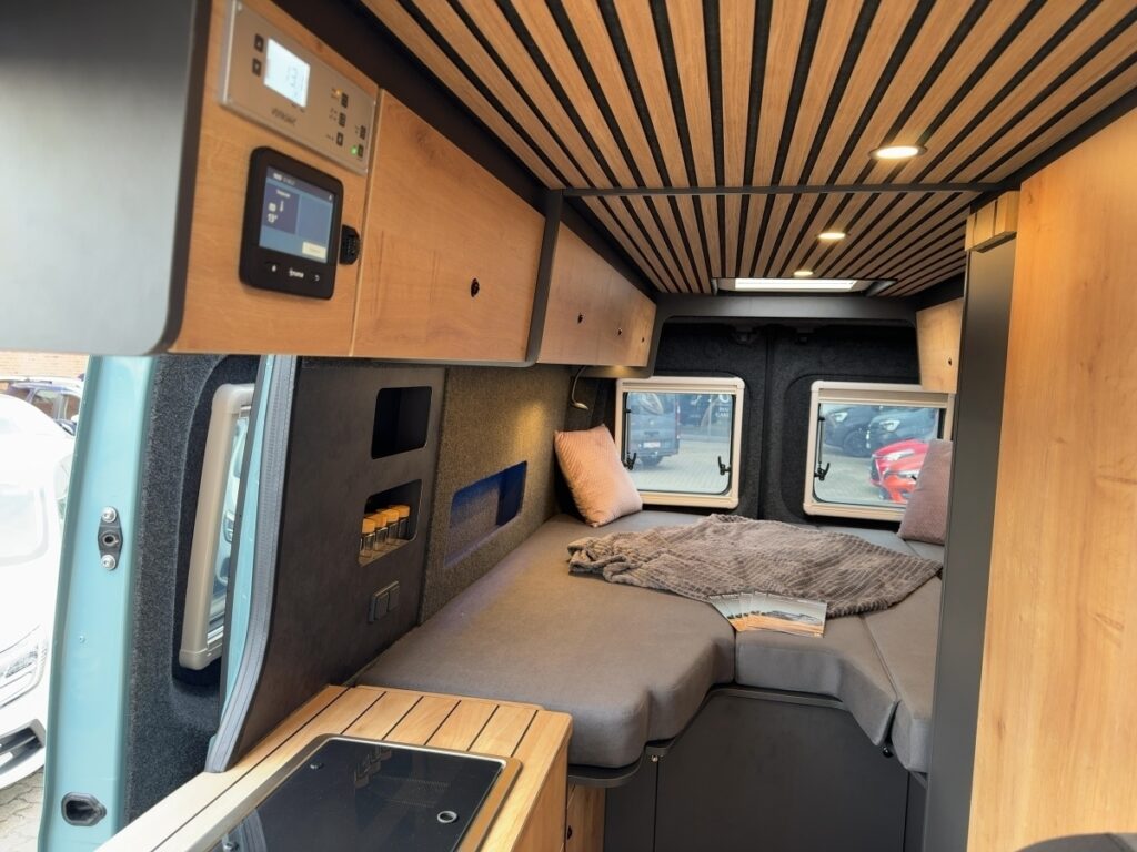 Renault Master VANtastic2 L3H2 3,5t dCi 170 Automatik – Bild 15